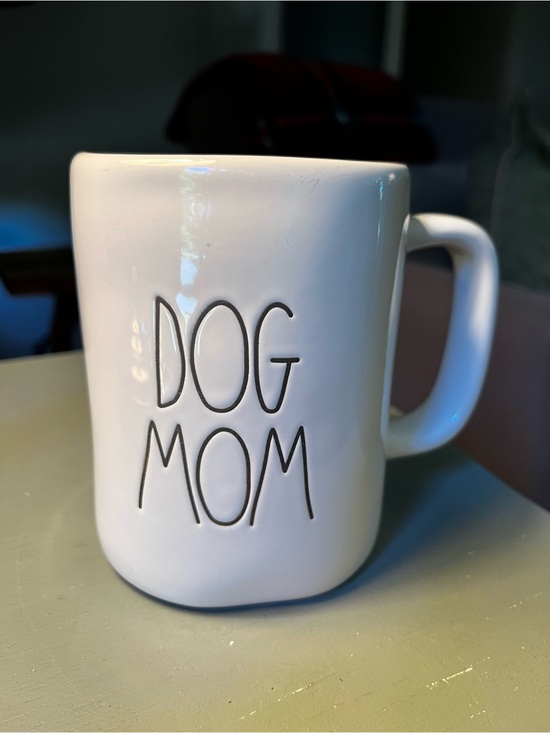 Rae Dunn Other - Rae Dunn White "DOG MOM" Ceramic Mug
